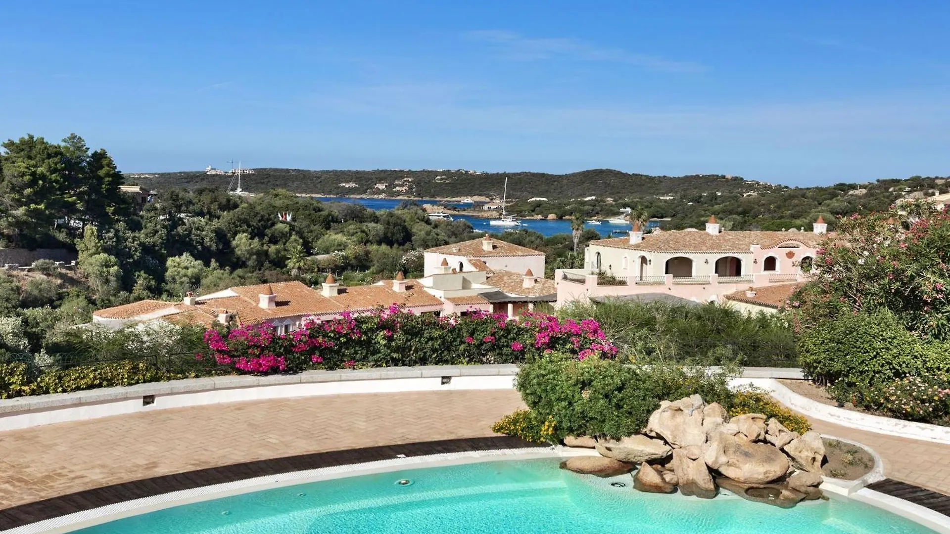 Beautiful Il Giardino Degli Oleandri One Bedroom Sleeps Two Num0850 Лиша-ди-Вакка Апартаменты