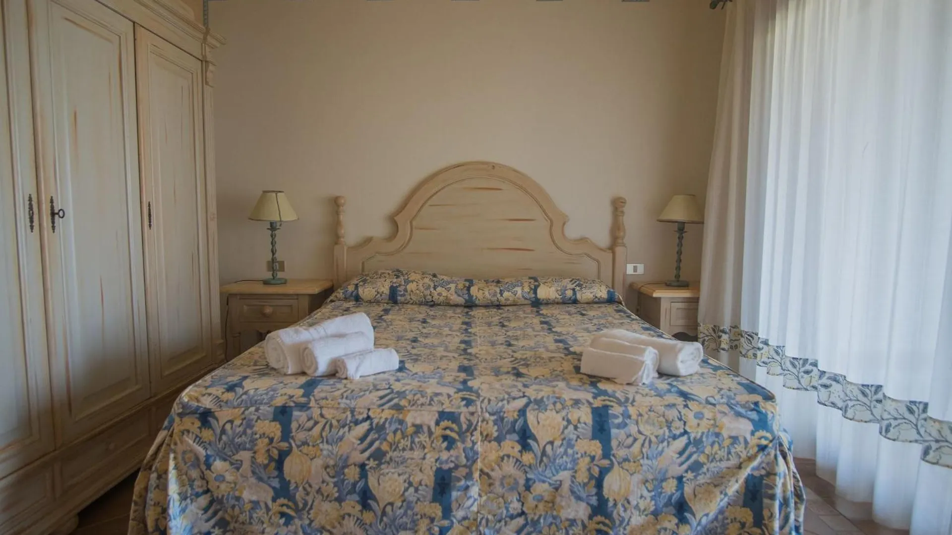 Beautiful Il Giardino Degli Oleandri One Bedroom Sleeps Two Num0850 Лиша-ди-Вакка Апартаменты
